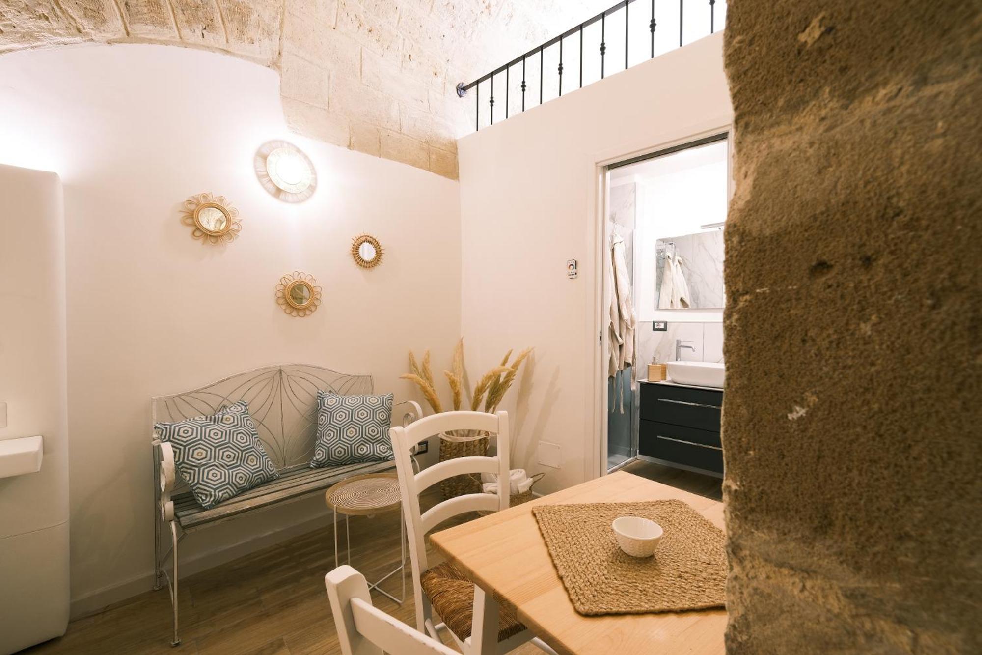 Mary House Appartement Bari Buitenkant foto